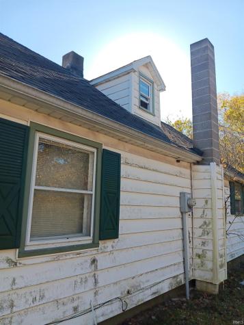 2512 N Us 150 Street West Terre Haute IN 47885