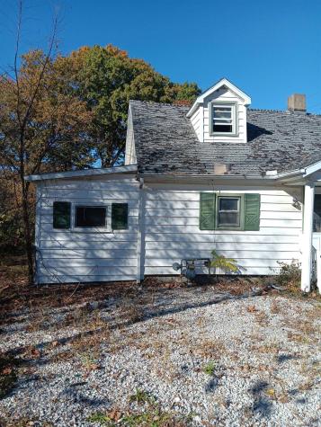 2512 N Us 150 Street West Terre Haute IN 47885