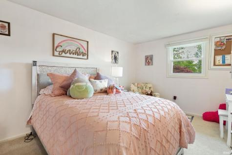 5323 Fernwood Avenue Fort Wayne IN 46809
