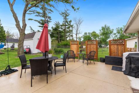 5323 Fernwood Avenue Fort Wayne IN 46809