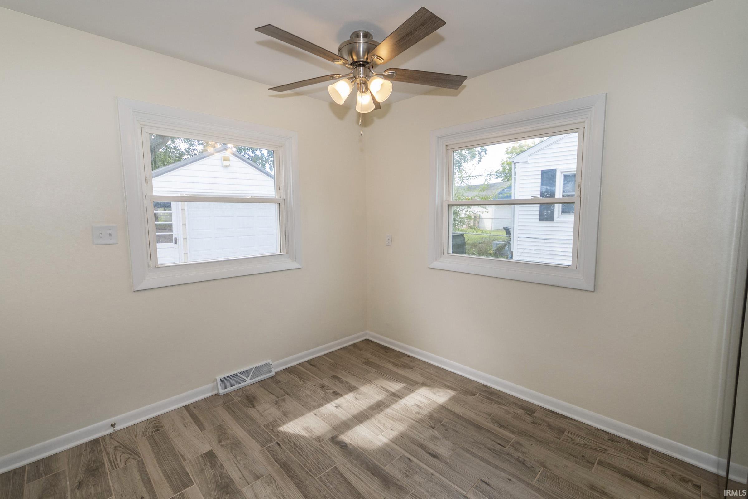 2214 Rockne Drive South Bend IN 46615