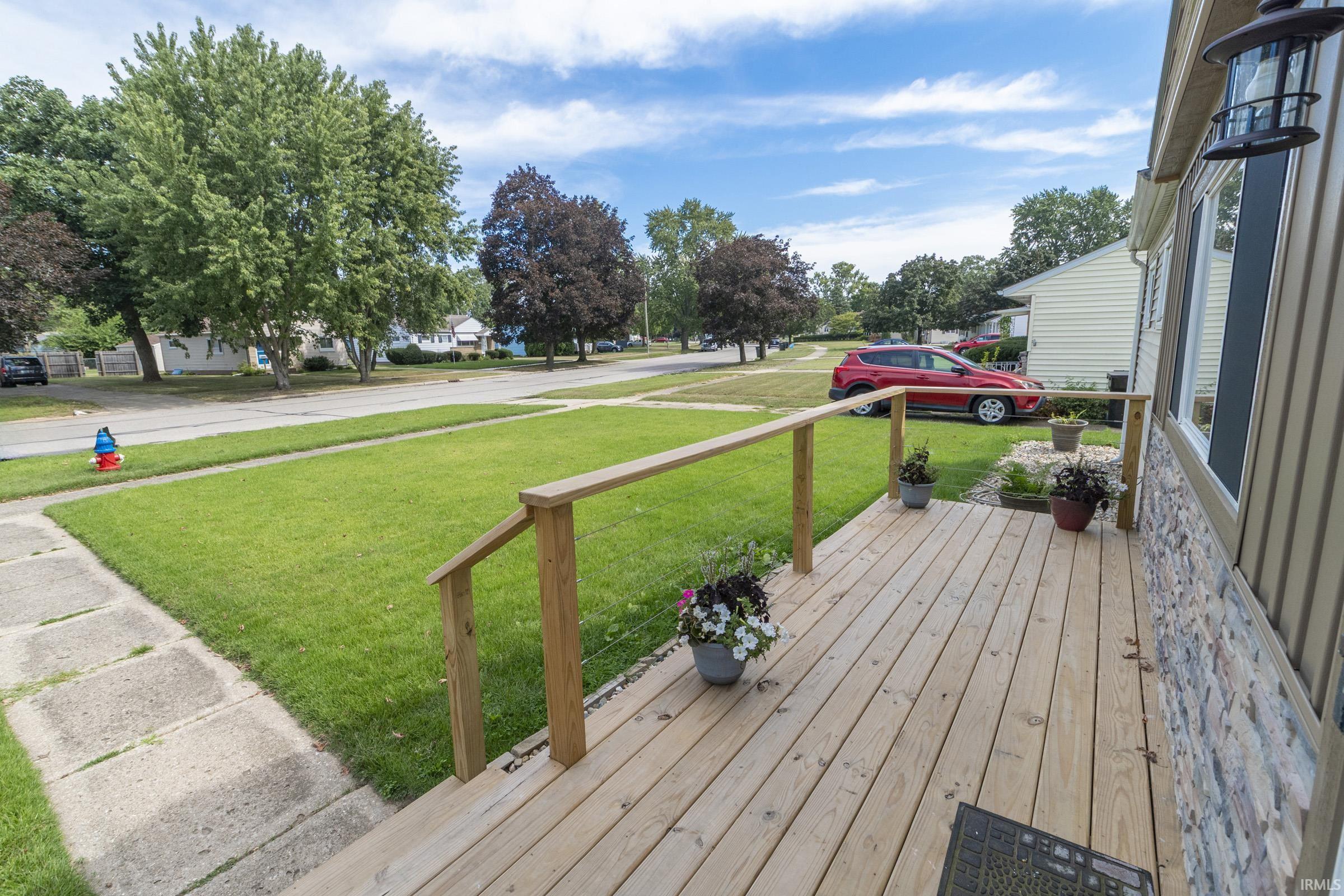 2214 Rockne Drive South Bend IN 46615