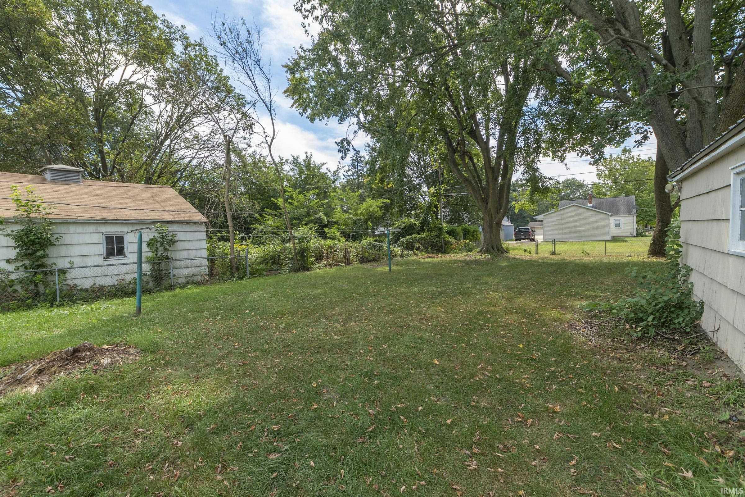 2214 Rockne Drive South Bend IN 46615