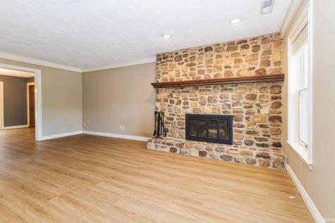2501 W Sacramento Drive Muncie IN 47303