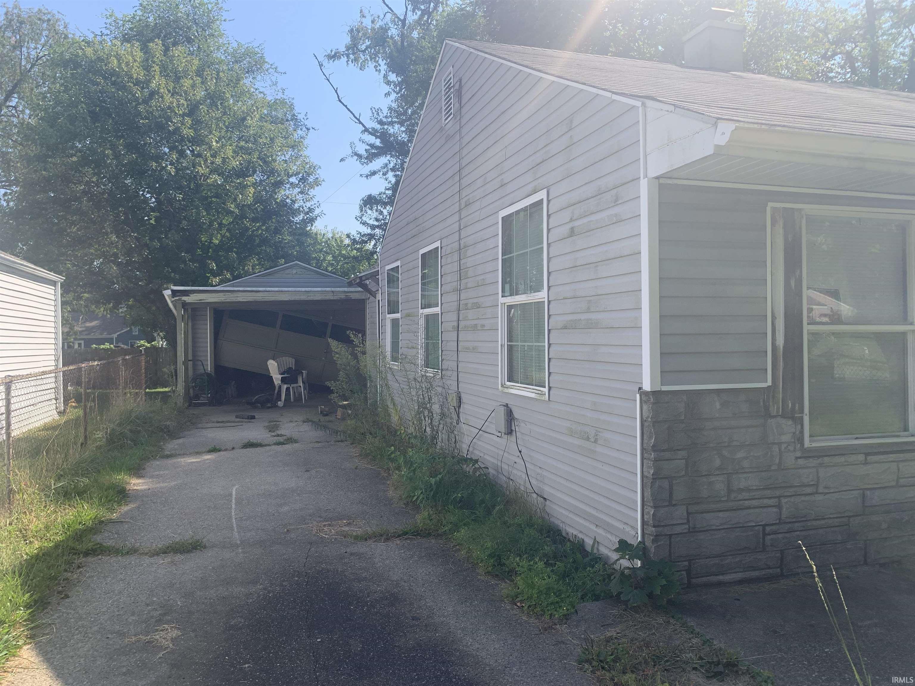 1942 N Johnson Street South Bend IN 46628