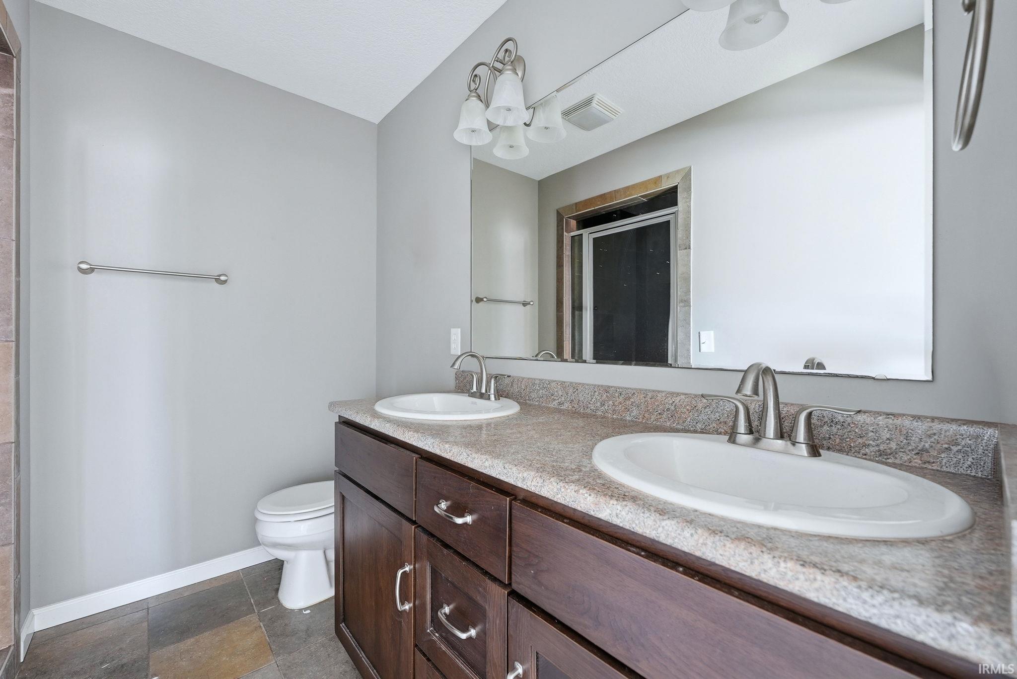 2085 Lindenwood Avenue Warsaw IN 46580