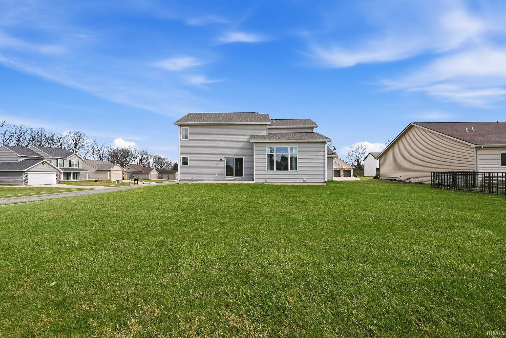 2085 Lindenwood Avenue Warsaw IN 46580