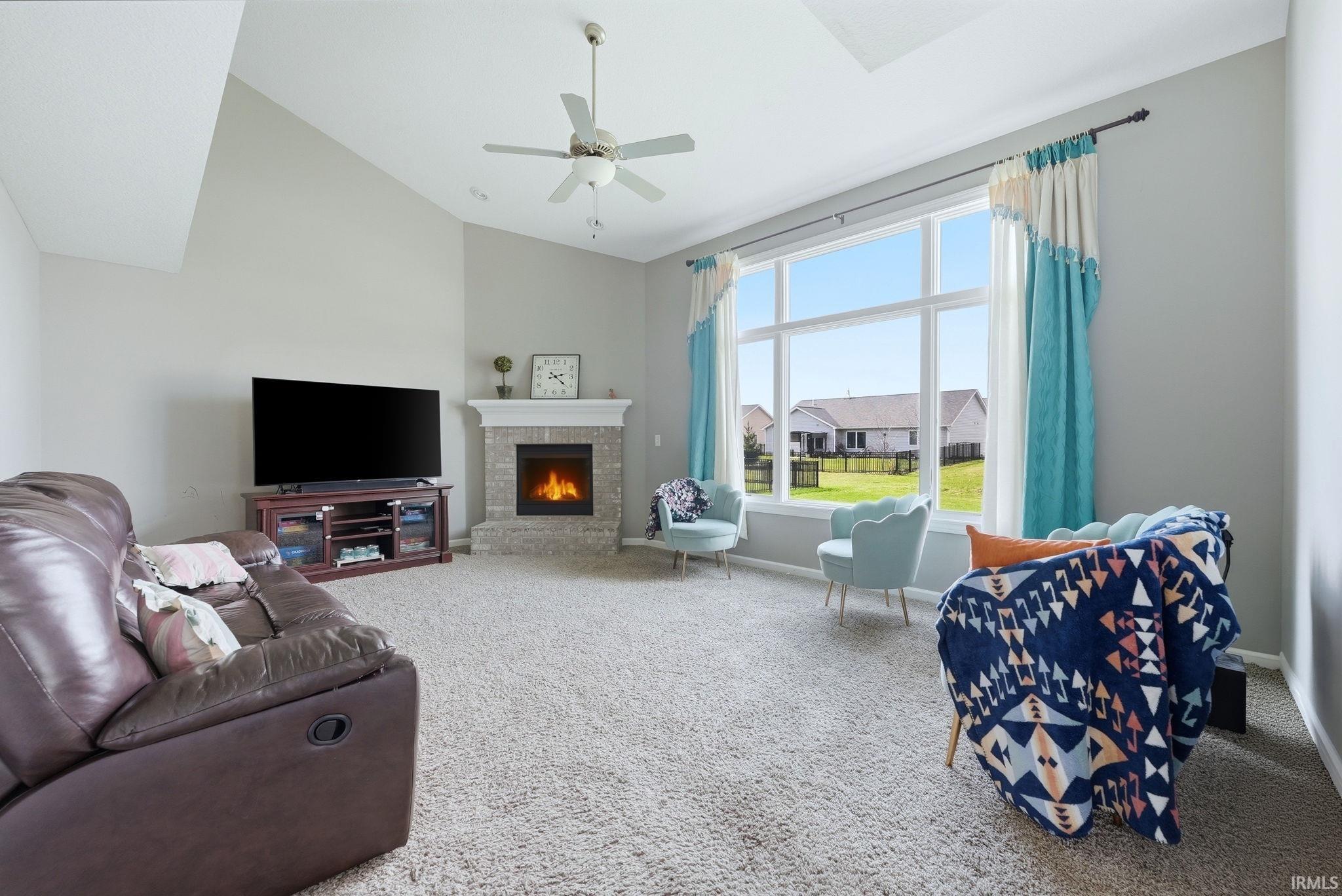 2085 Lindenwood Avenue Warsaw IN 46580
