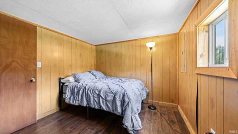 12004 River Cabin Lane Shoals IN 47581