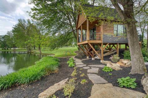 5800 Temper Trail Court Evansville IN 47720