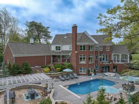 5800 Temper Trail Court Evansville IN 47720