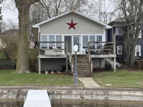 2807 Barrett Road Rochester IN 46975