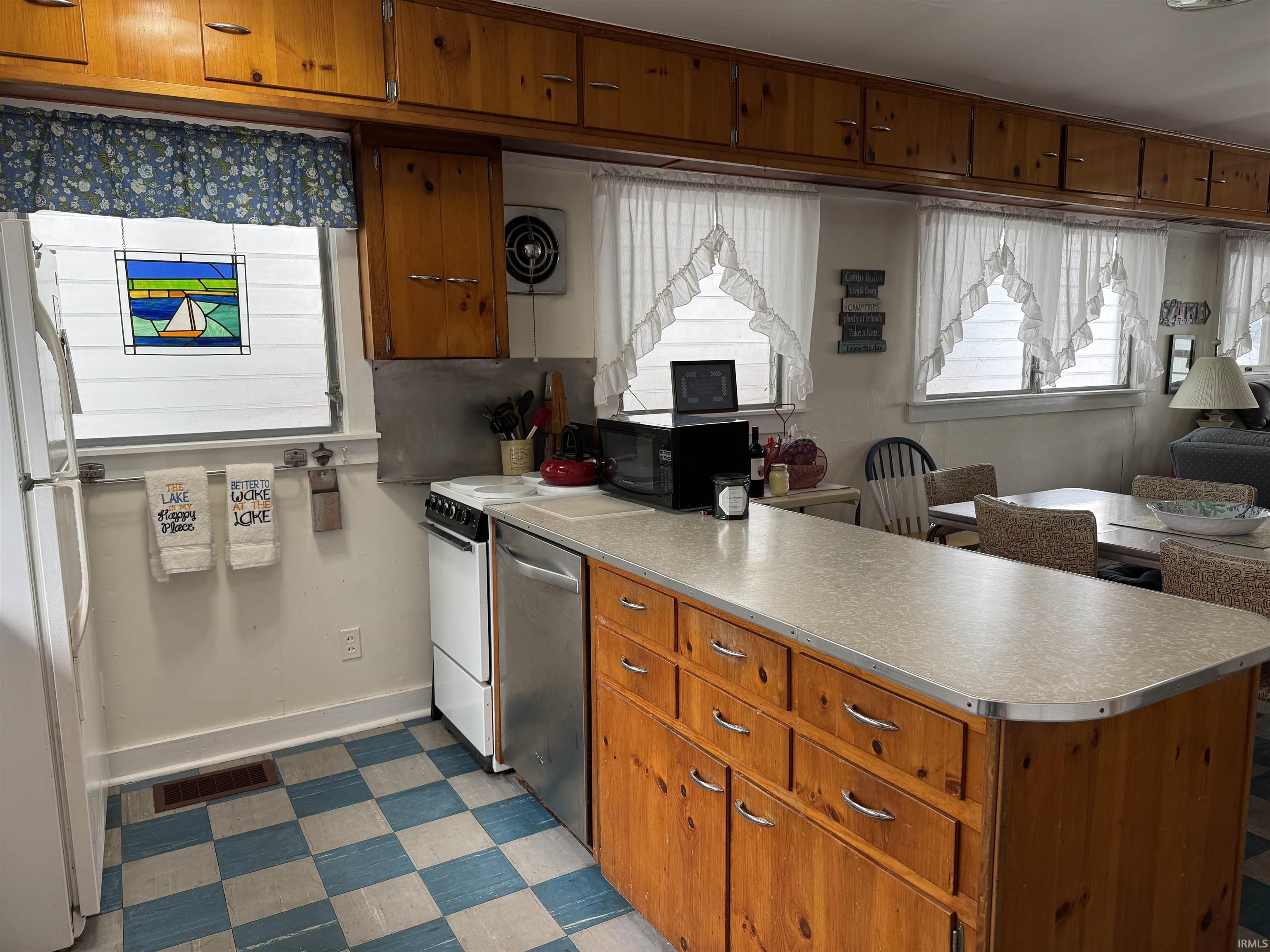2807 Barrett Road Rochester IN 46975