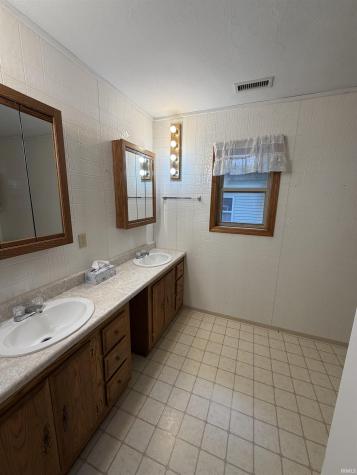 7675 Ault Road Freedom IN 47431