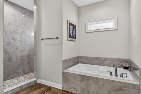 10462 Chestnut Creek Boulevard Fort Wayne IN 46814