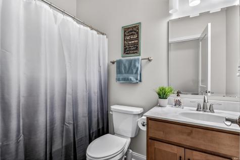 10462 Chestnut Creek Boulevard Fort Wayne IN 46814