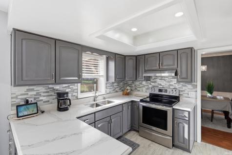 5318 Sable Lane Fort Wayne IN 46835