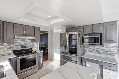 5318 Sable Lane Fort Wayne IN 46835