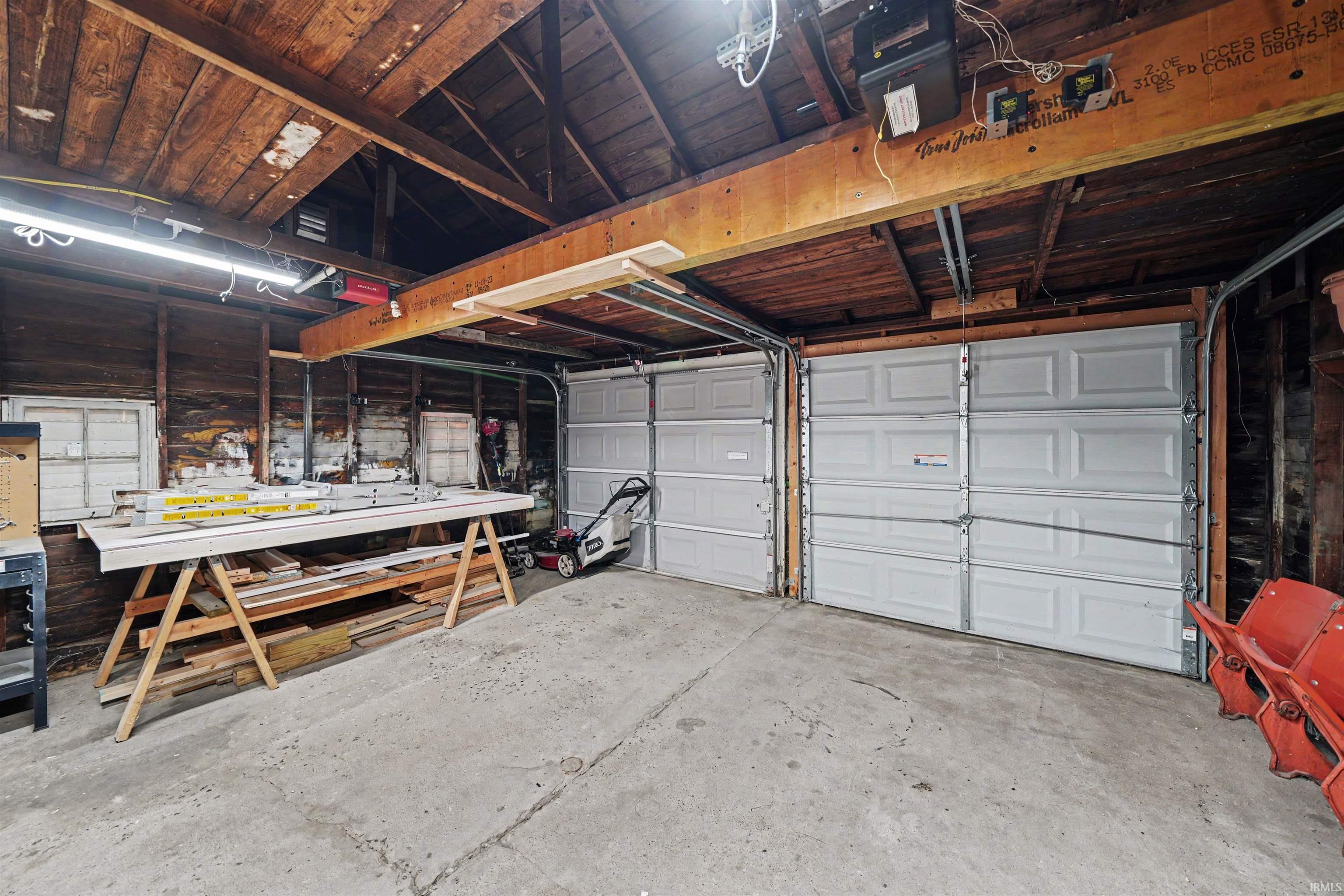 821 S 33rd Street South Bend IN 46615