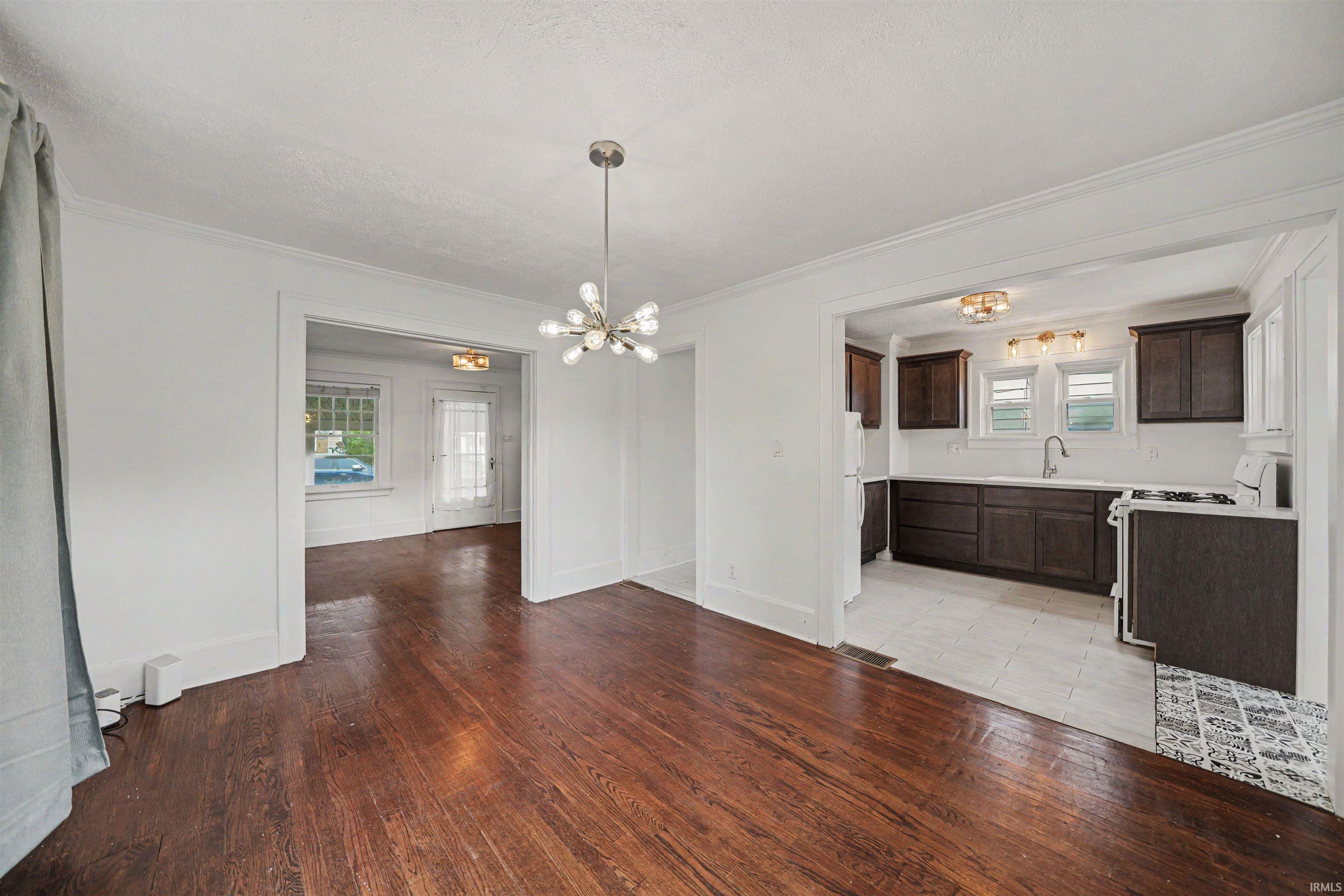 821 S 33rd Street South Bend IN 46615