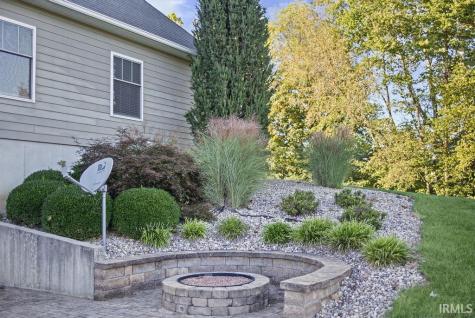 5499 S Crop Circle Bloomington IN 47403