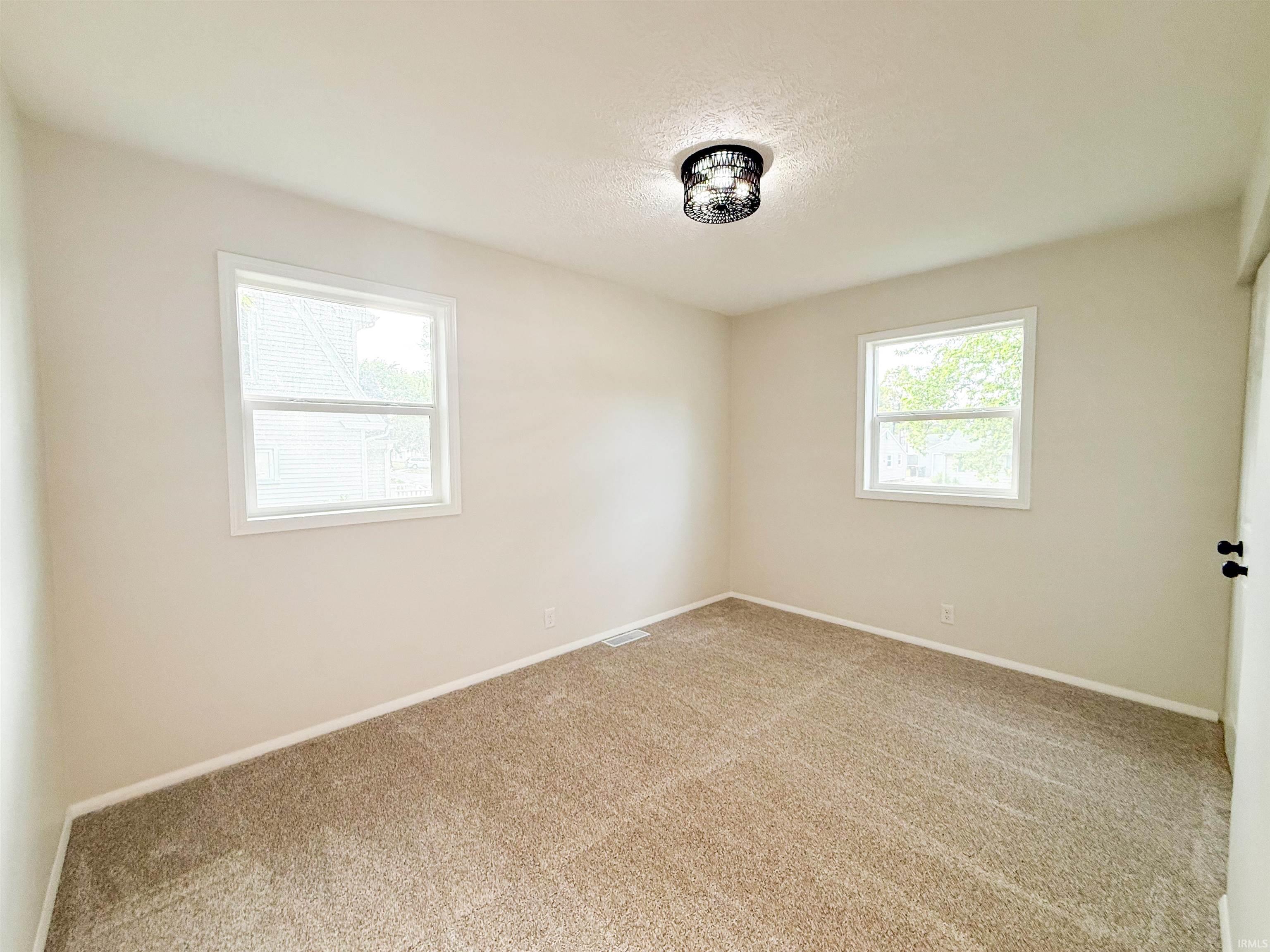 3118 Sunnymede Avenue South Bend IN 46615