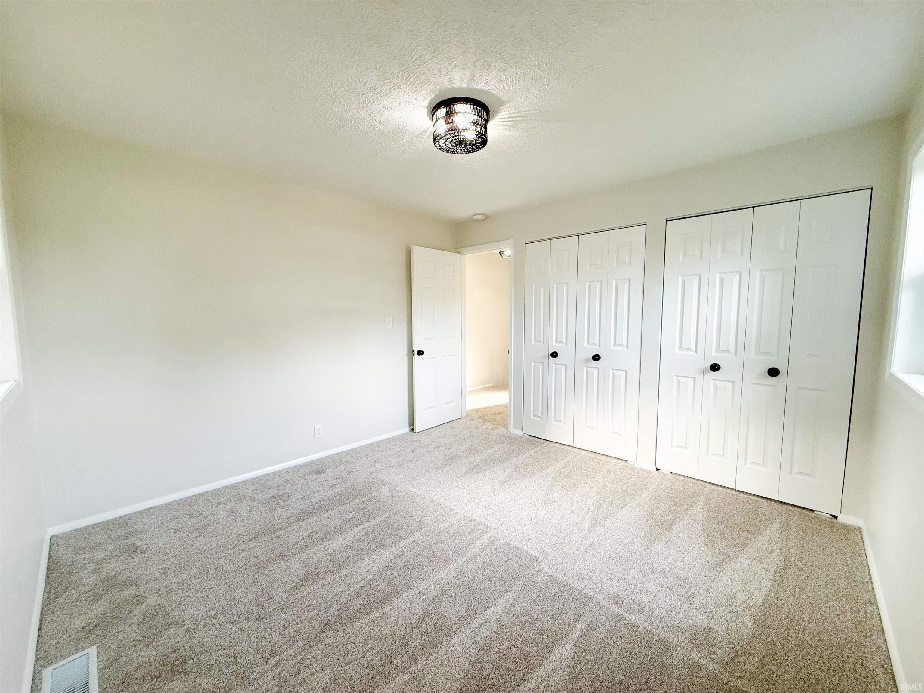 3118 Sunnymede Avenue South Bend IN 46615
