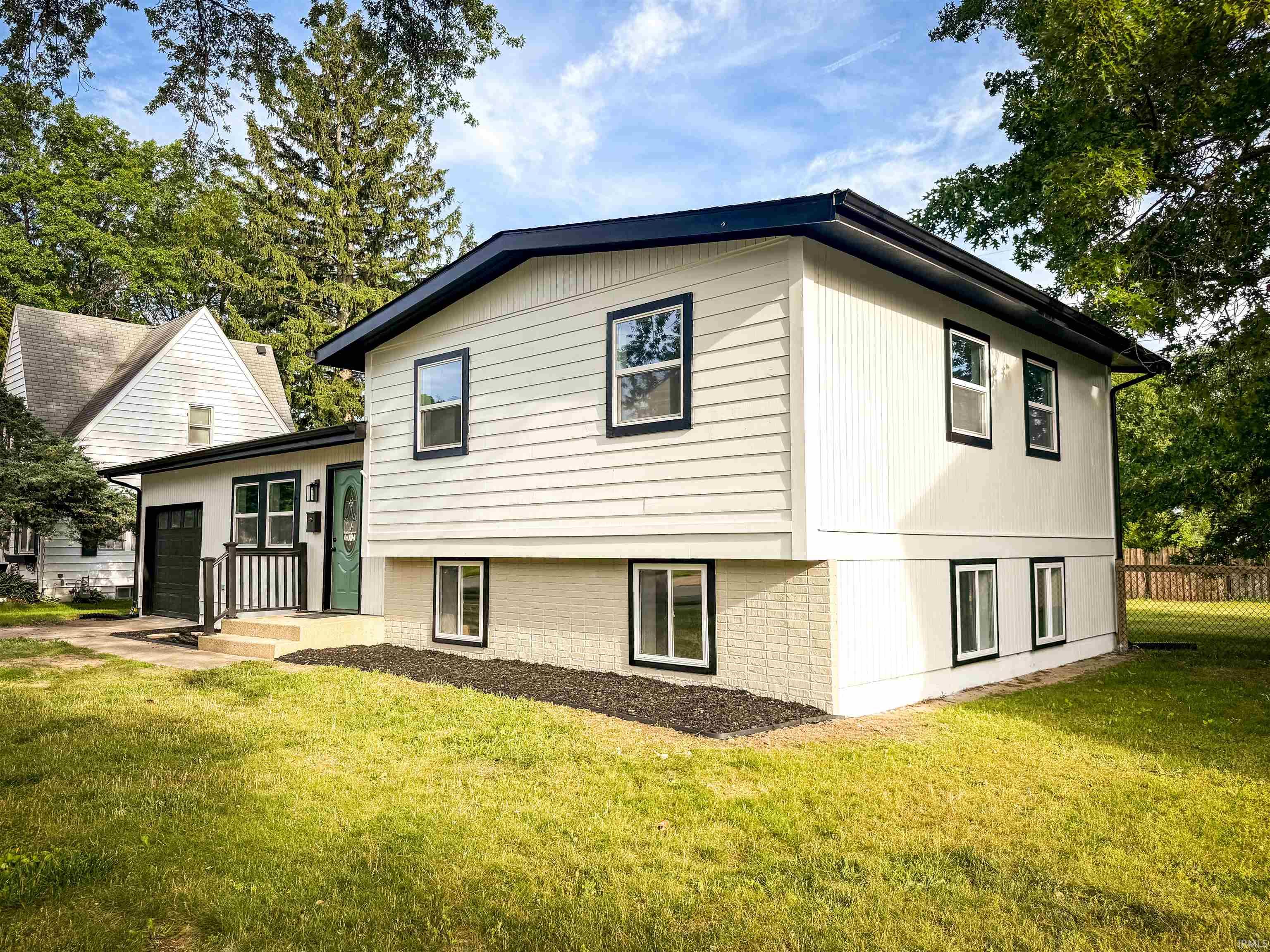 3118 Sunnymede Avenue South Bend IN 46615