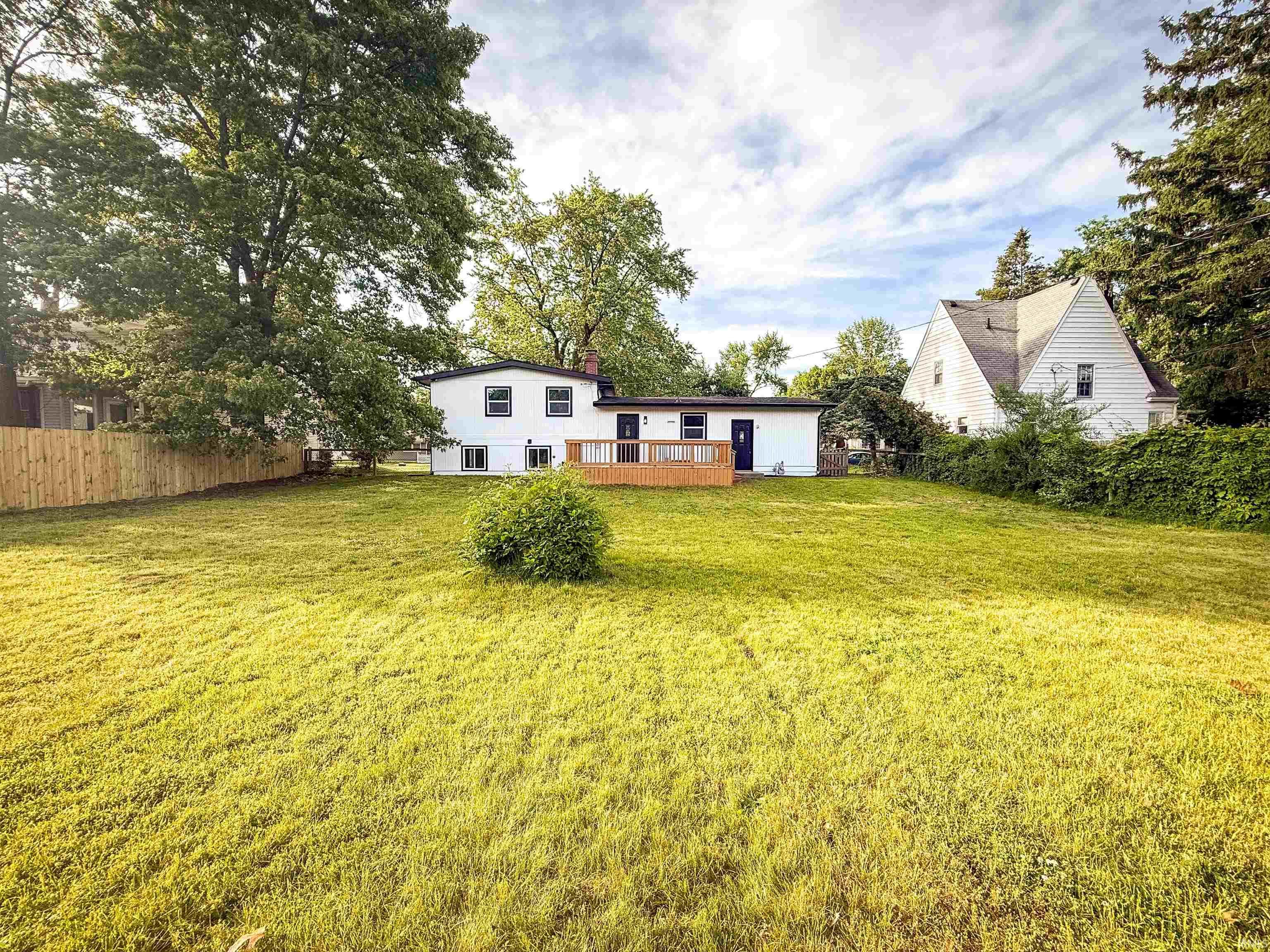 3118 Sunnymede Avenue South Bend IN 46615