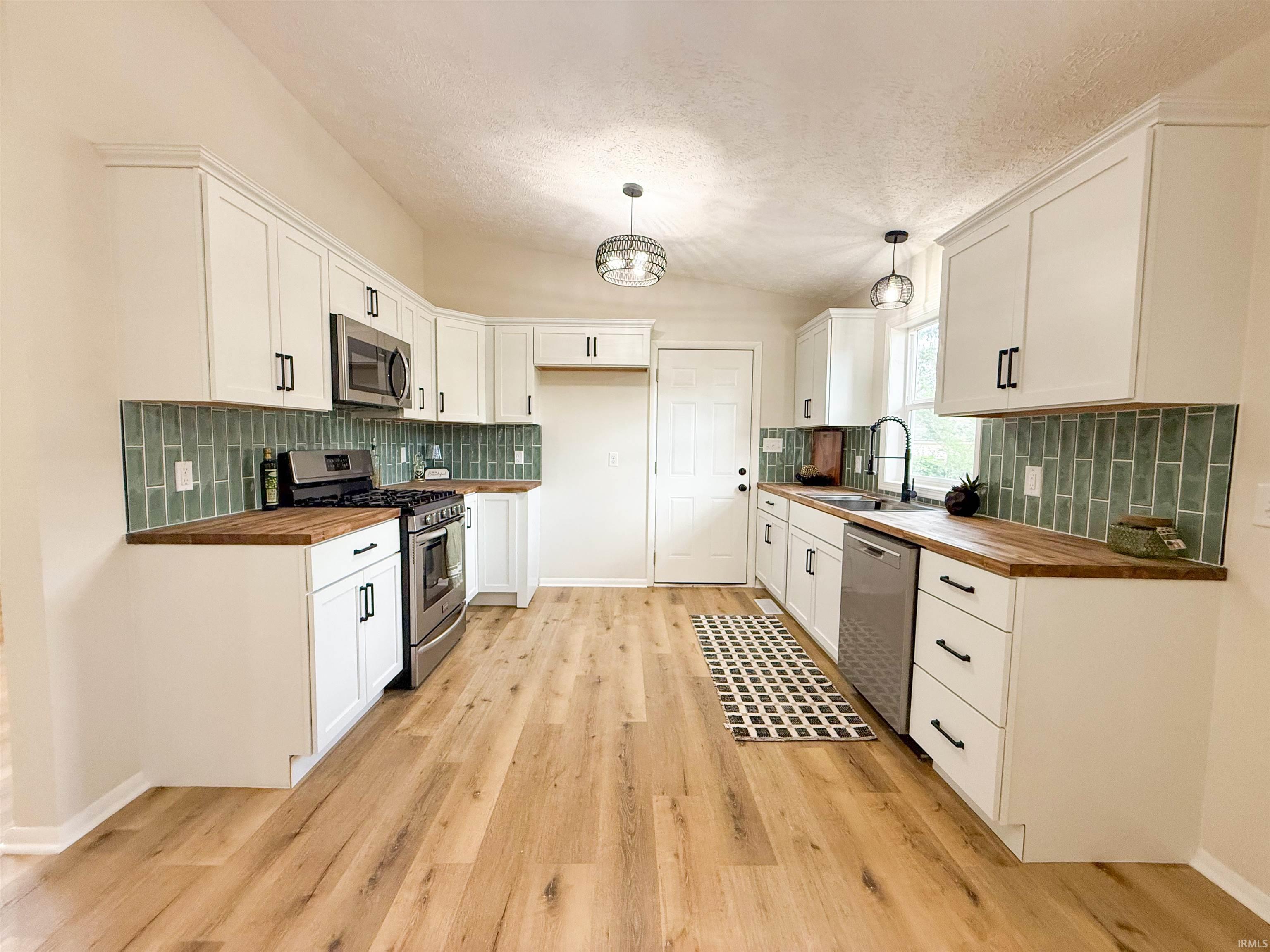 3118 Sunnymede Avenue South Bend IN 46615