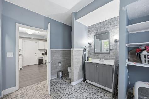 940 S 14th Street New Castle IN 47362