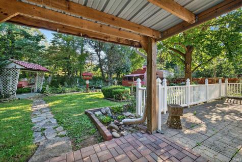 1620 E Cherry Lane Bloomington IN 47401