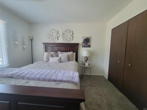 5717 S Bridgeton Lane South Bend IN 46614