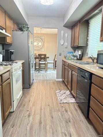 5717 S Bridgeton Lane South Bend IN 46614