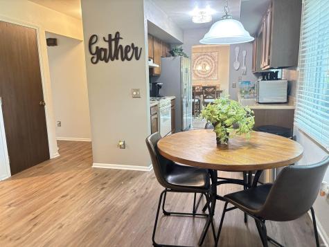 5717 S Bridgeton Lane South Bend IN 46614
