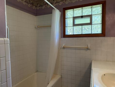 17 P Street Bedford IN 47421
