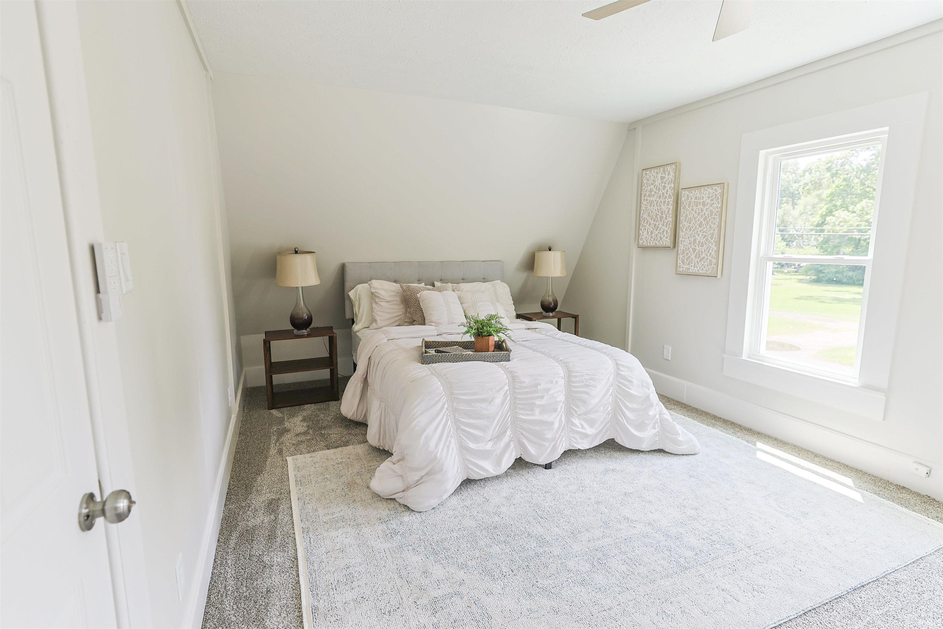 22761 Ardmore Trail South Bend IN 46628