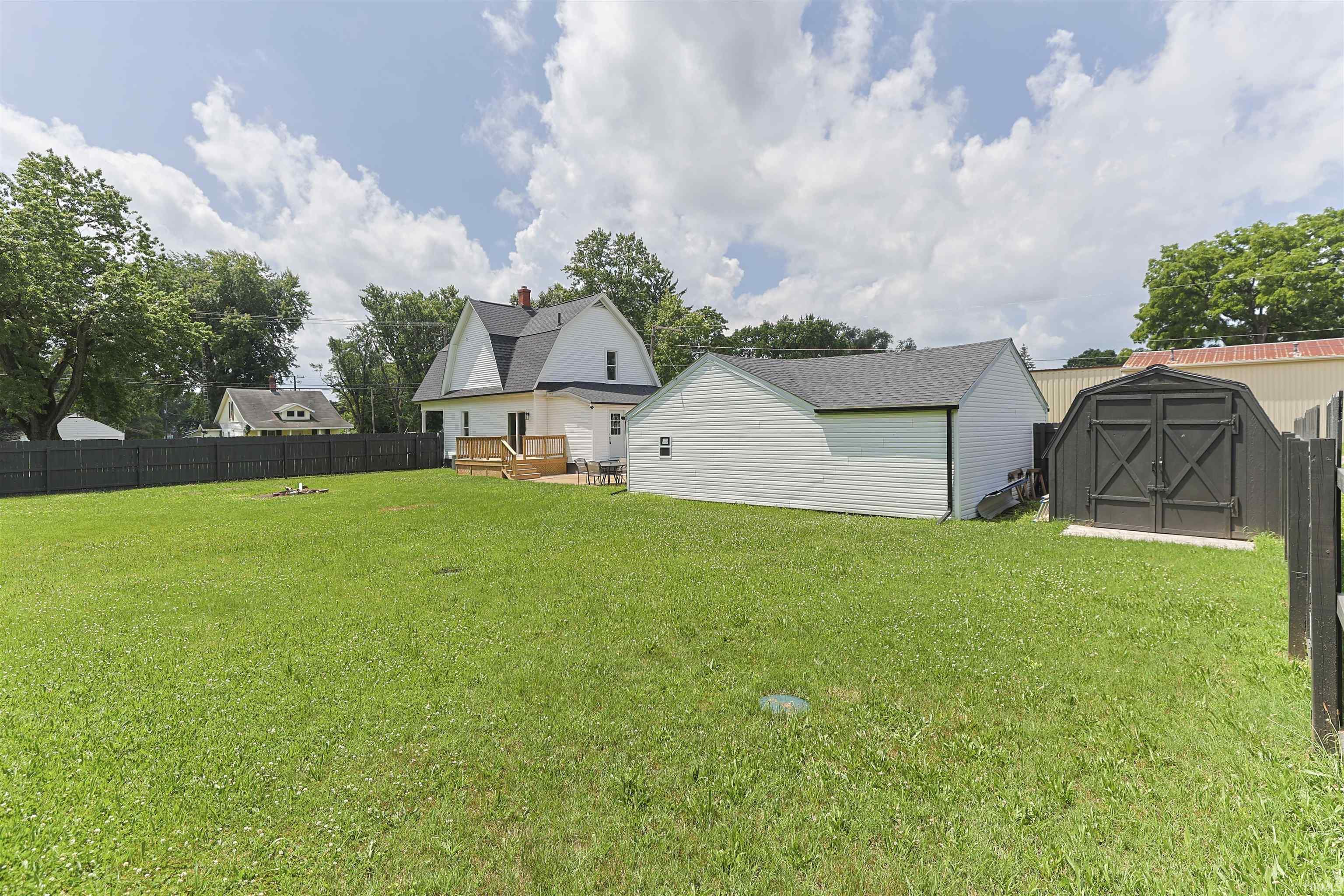 22761 Ardmore Trail South Bend IN 46628