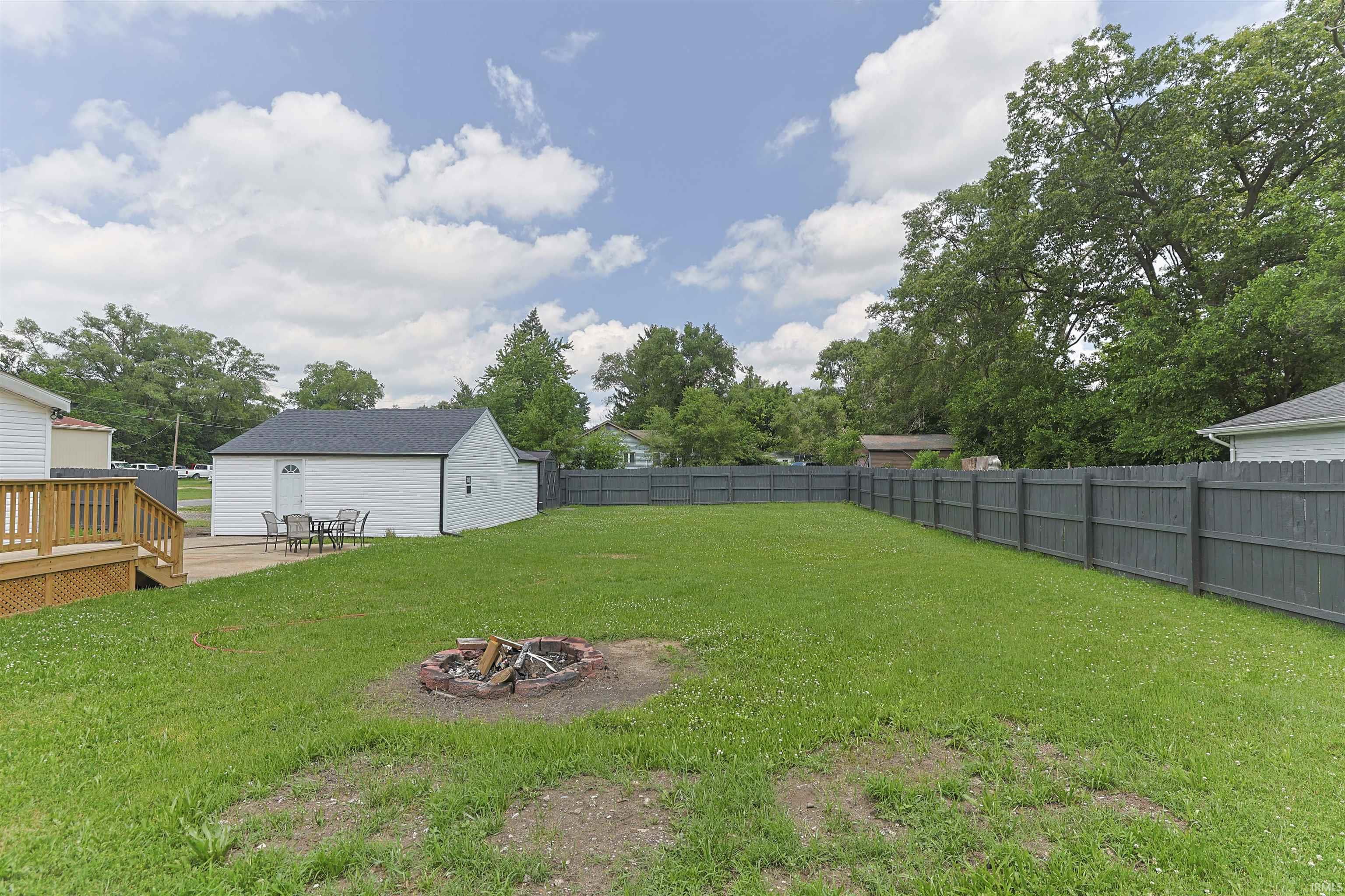 22761 Ardmore Trail South Bend IN 46628