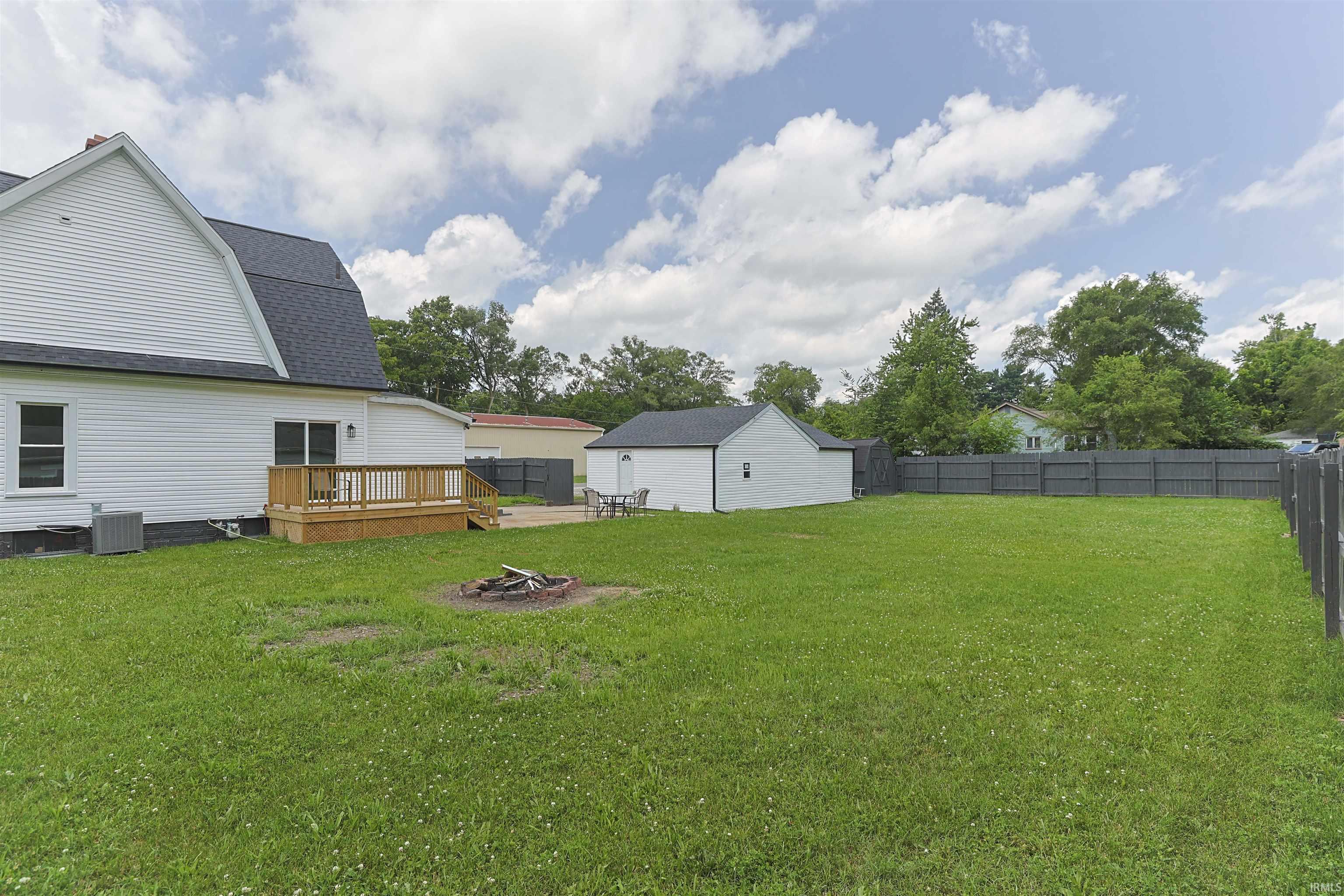 22761 Ardmore Trail South Bend IN 46628