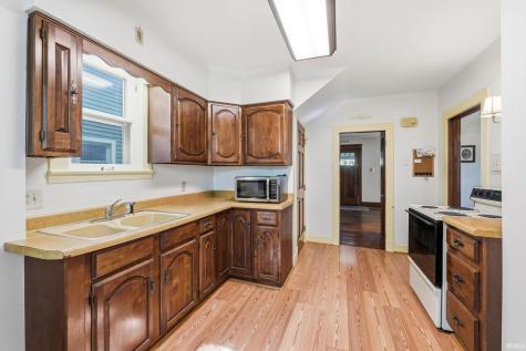 1137 W Oakdale Drive Fort Wayne IN 46807