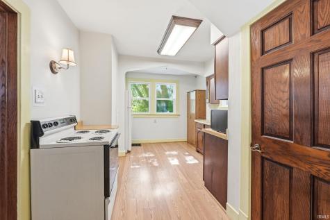 1137 W Oakdale Drive Fort Wayne IN 46807