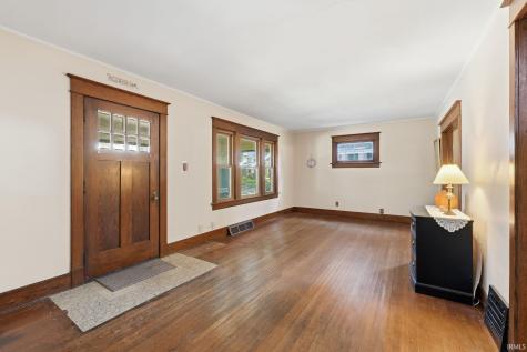 1137 W Oakdale Drive Fort Wayne IN 46807