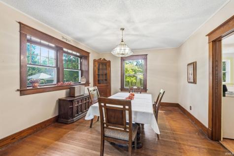 1137 W Oakdale Drive Fort Wayne IN 46807