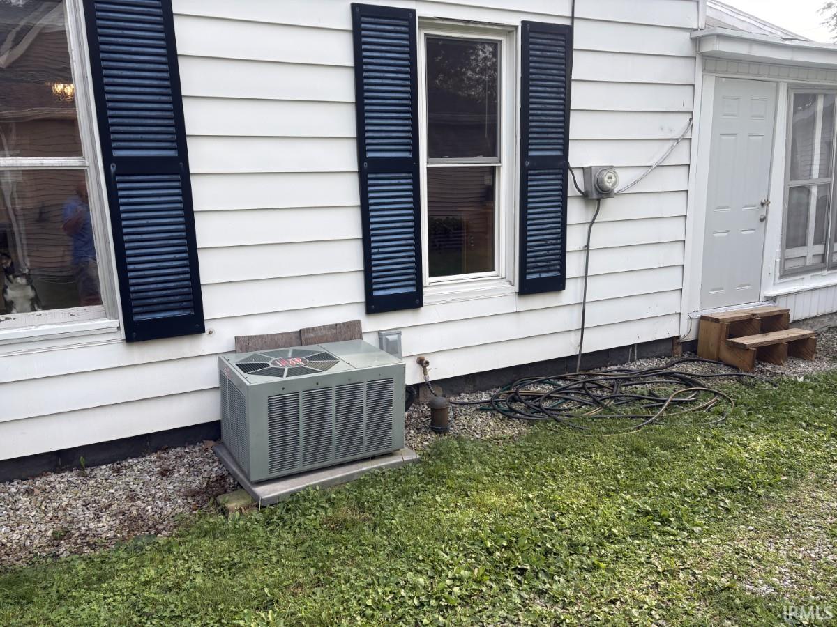103 N Henry Street Milford IN 46542
