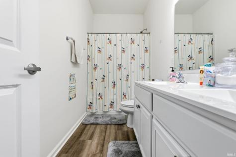 5573 Stone Grove Court Mccordsville IN 46055