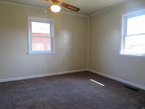 1937 S Walnut Lane Evansville IN 47714