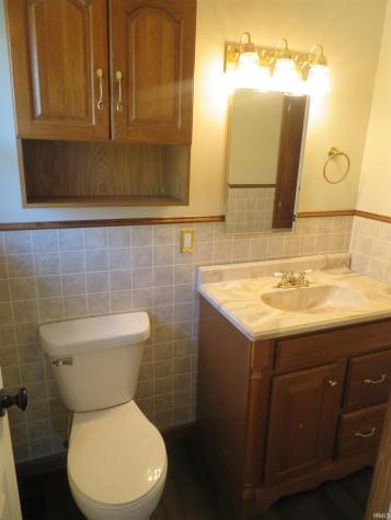 1937 S Walnut Lane Evansville IN 47714