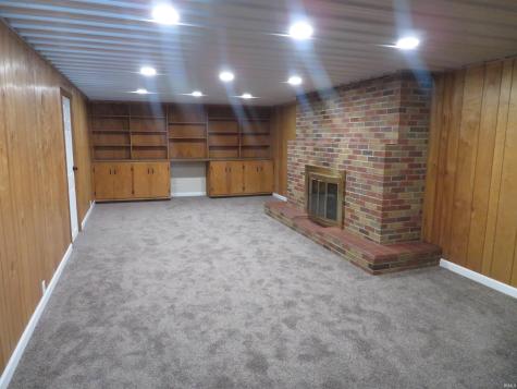 1937 S Walnut Lane Evansville IN 47714