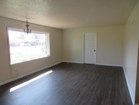 1937 S Walnut Lane Evansville IN 47714
